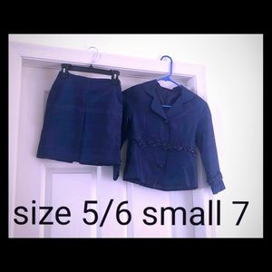 Girls interview suit EUC